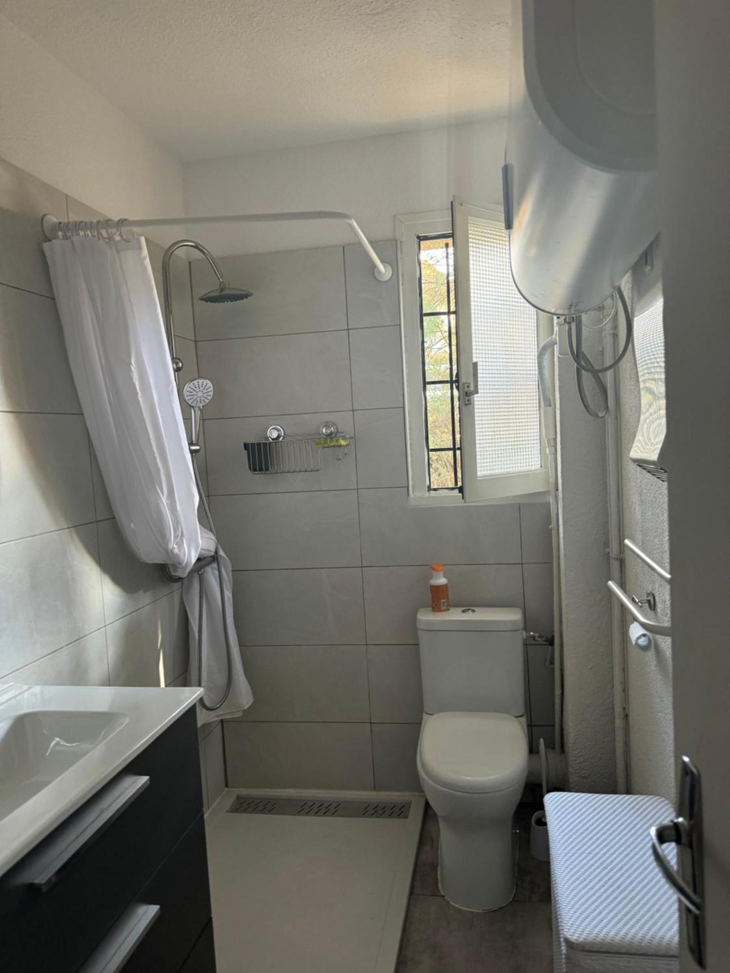 Grand Studio Cabine Proche Plage Et Port Gruissan Esterno foto